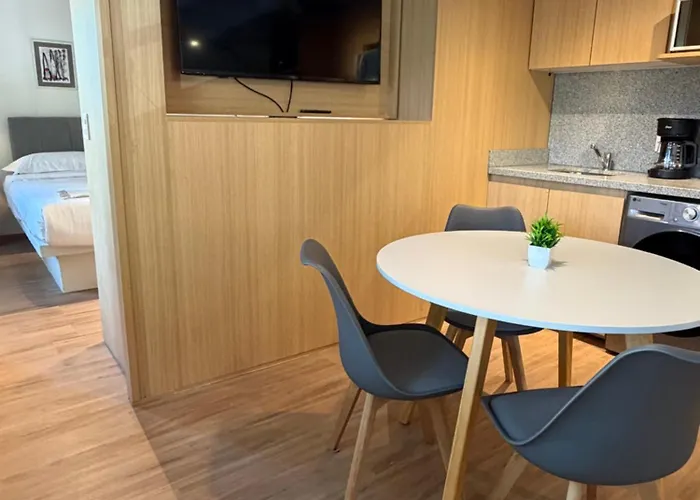 Praga 1 New 1br Fast Wifi Great Location Apartamento